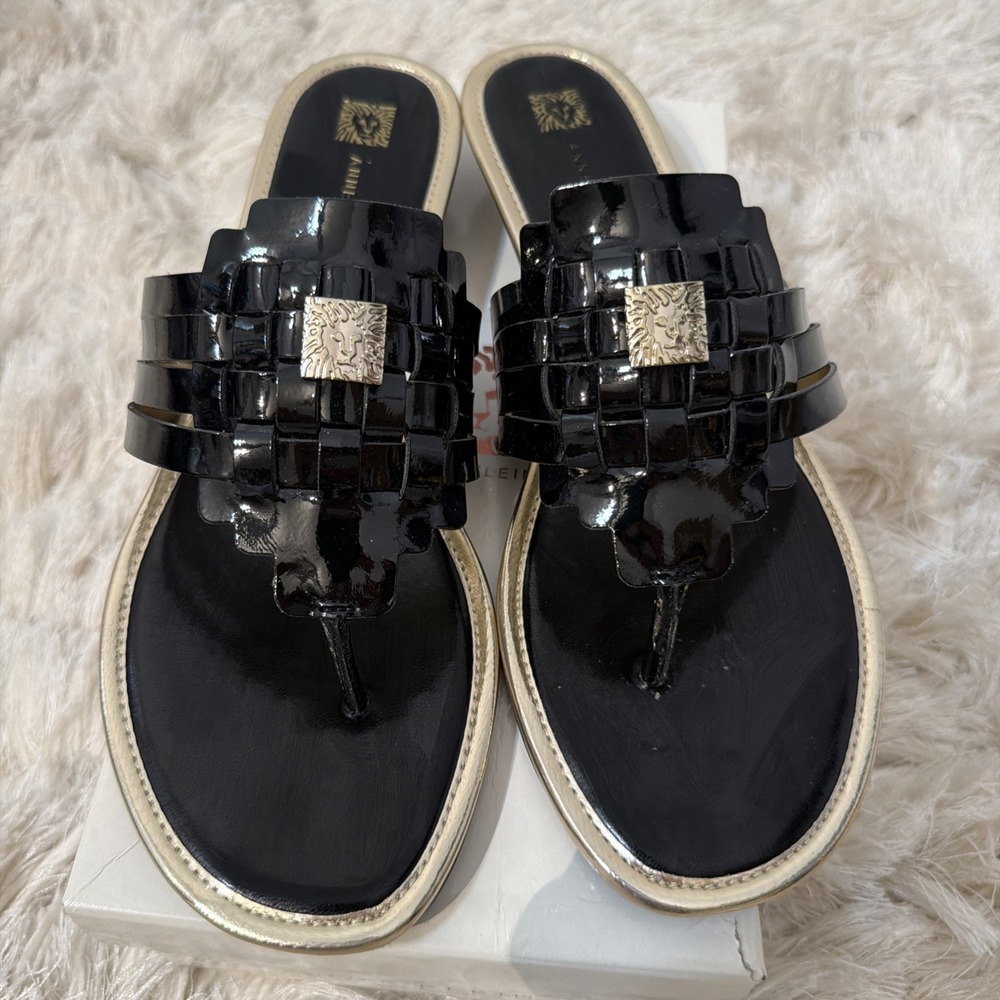Anne Klein IFlex Woven Patent Slide Sandals Womens 10 Black Gold Logo Mule Wedge